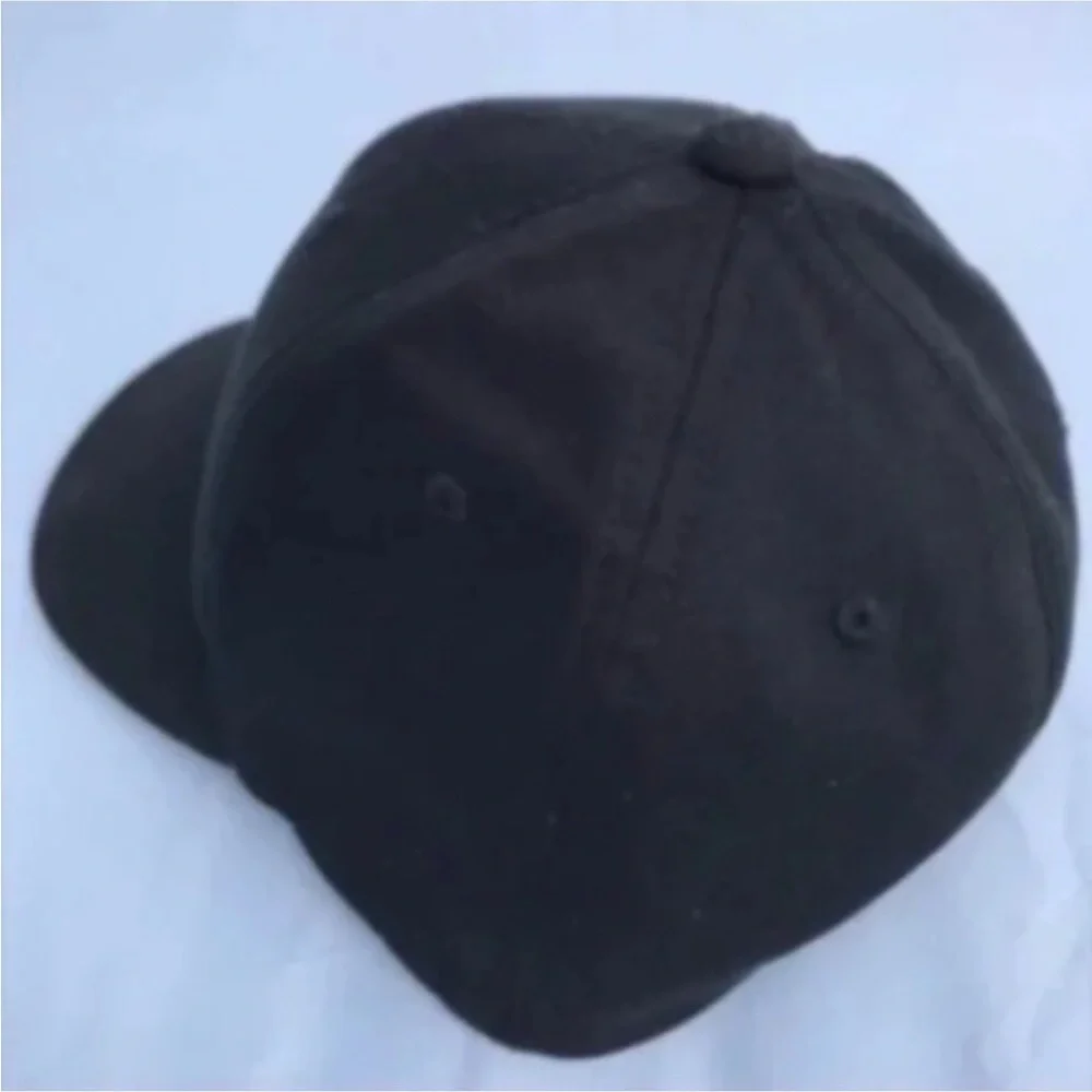 Yupoong Austin City Limits Music Festival ACL Black Adult S-M FlexFit Cap NWOT